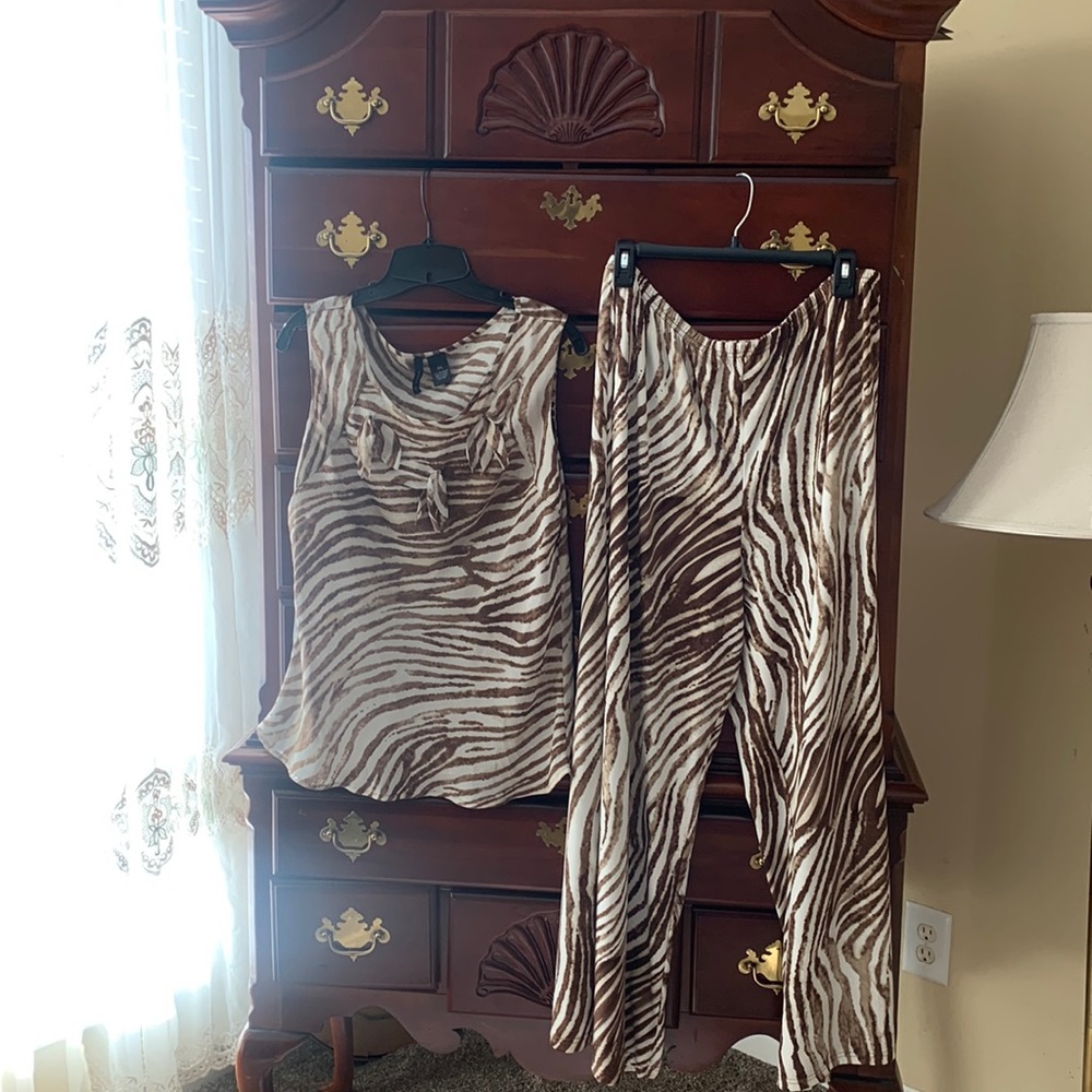 Women’s New Directions 2 piece XL pant set